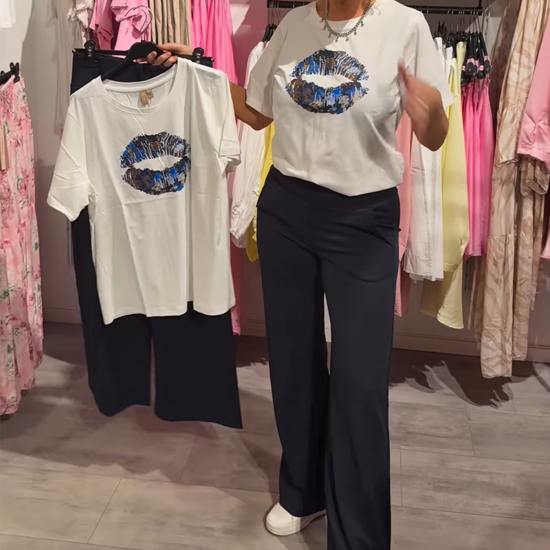 Moteriškas dviejų dalių komplektas su raštu, palaidine ir kelnėmis-LT