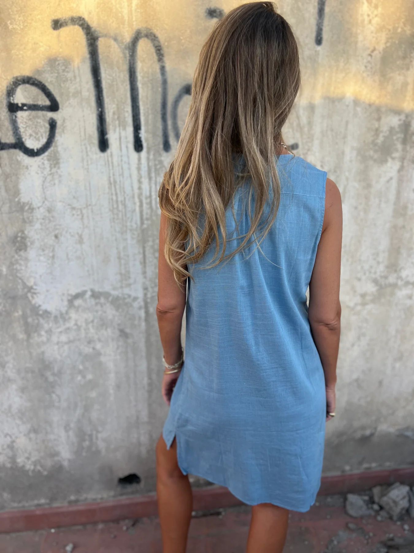 Moteriška vienspalvė medvilninė ir lininė suknelė-LT