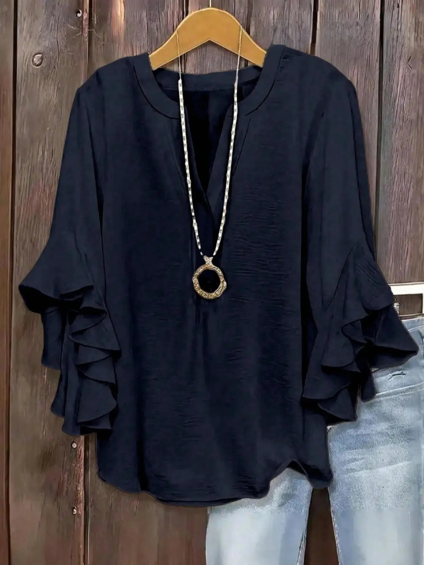 Plus Size Women's Ruffle Sleeve V-Neck Shirt, Elegant Floral Design, Comfortable and Stylish, Perfect for Casual Wear