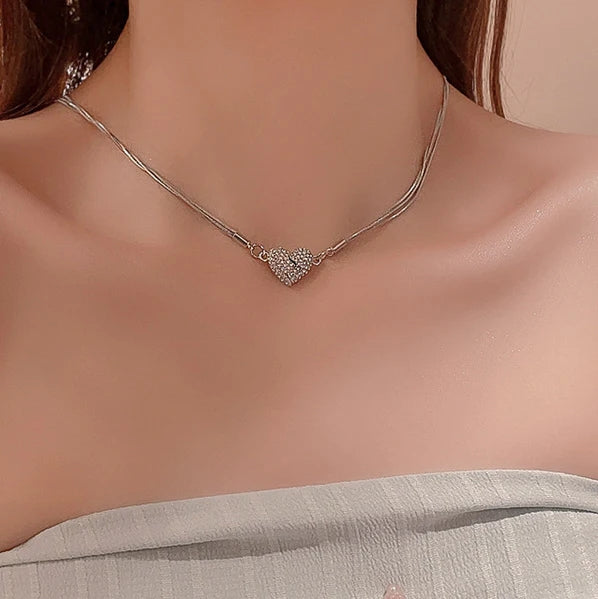 Κομψό κολιέ, αστραφτερό - "Μαγνητική καρδια"-GR