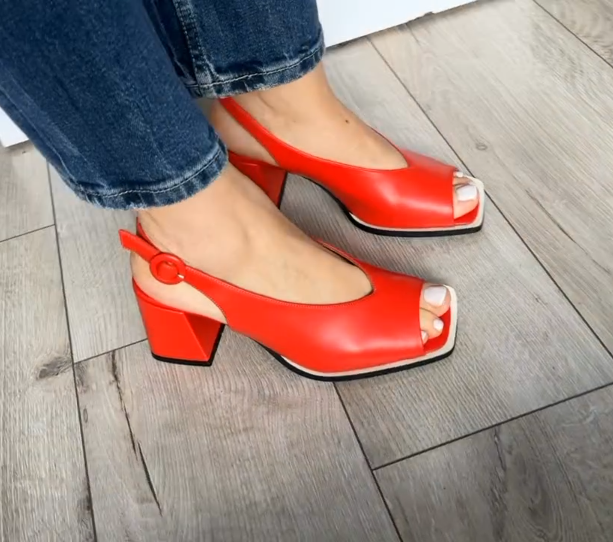 Ψηλοτάκουνα σανδάλια με fish-toe-LT 