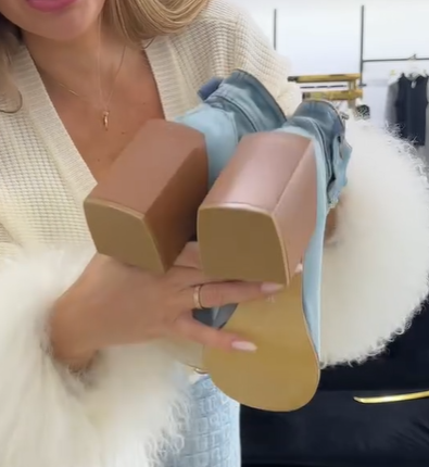 Μοντέρνα γυναικεία ψηλοτάκουνα παπούτσια από τζιν ύφασμα με κουμπιά-GR