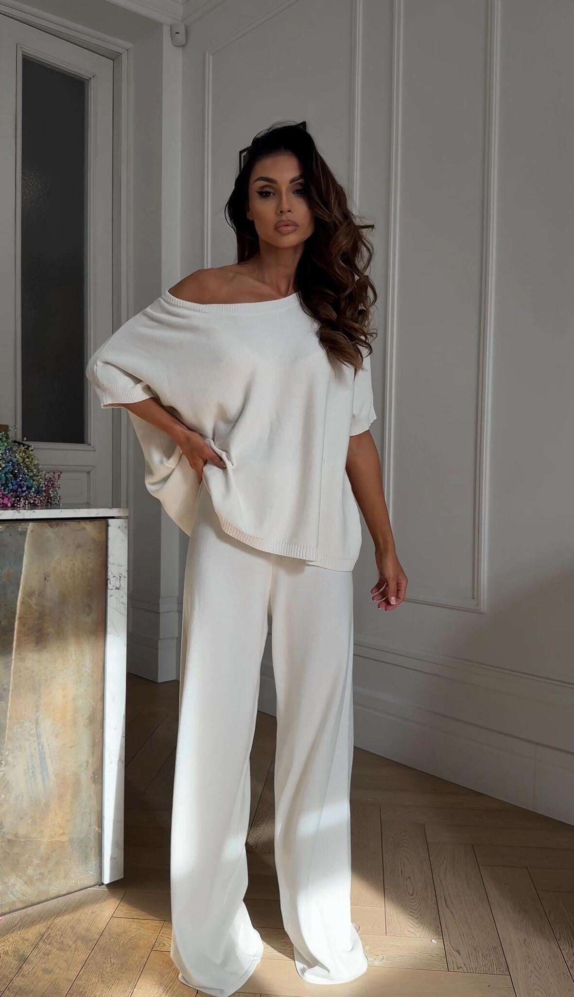 Moteriškas laisvalaikio rinkinys 2 viename-LT