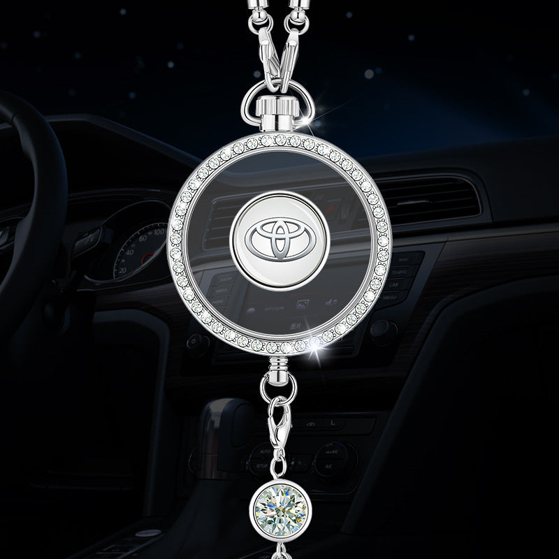 Automobilio aromaterapijos logotipo pakabukas iš metalo ir deimantų-LT