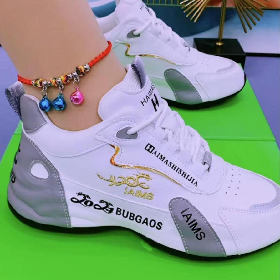 Madingi moteriški kasdieniai patogūs sportiniai bateliai, kurie padidina ūgį-LT