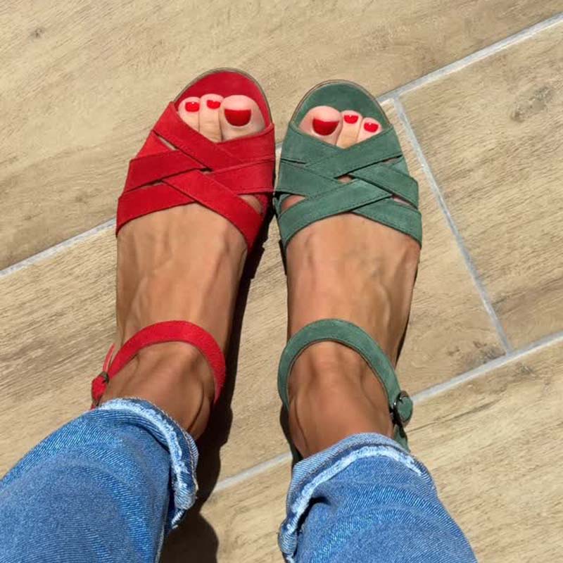 Γυναικεία σανδάλια με κοίλη αγκράφα-GR 