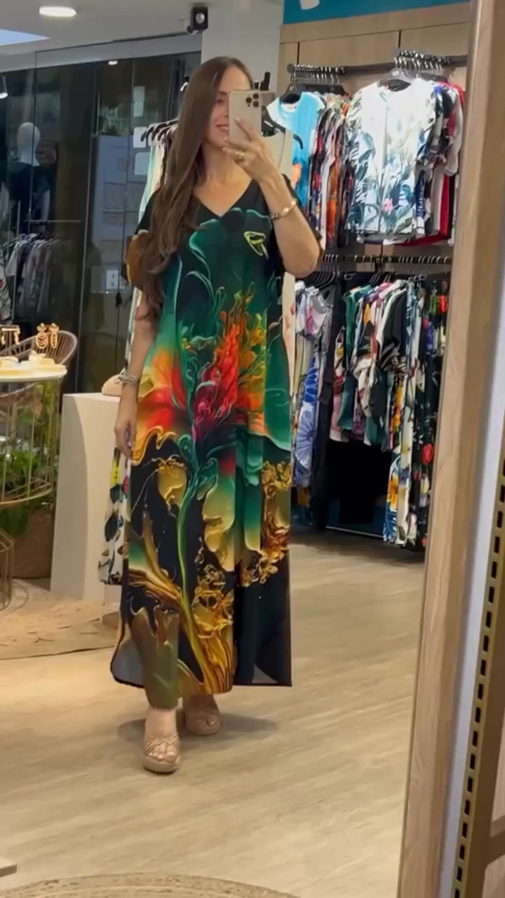 Moteriška laisva, kasdieniška suknelė V formos iškirpte, raštu ir trumpomis rankovėmis-LT