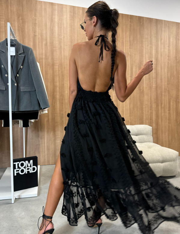 Vasarinė moteriška madinga suknelė su atvira nugara ir dideliu skeltuku-LT