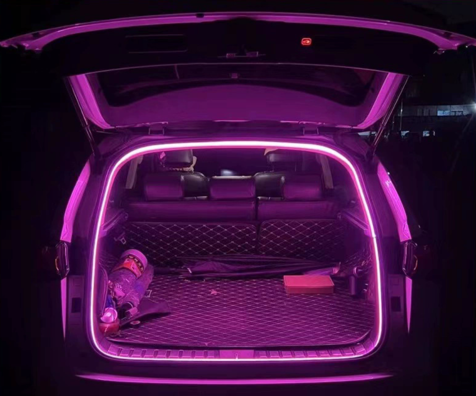 Δυναμική, ρέουσα φωτεινή λωρίδα για το πορτμπαγκάζ του αυτοκινήτου σας - LT 