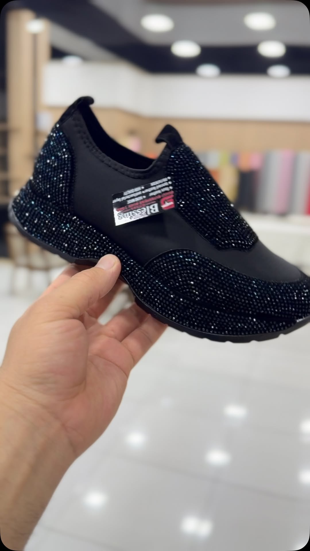 Madingi, kasdieniai sportbačiai su kristalais-LT