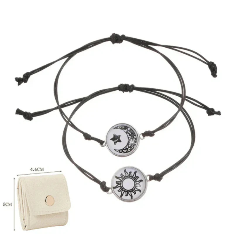 Saulė ir Mėnulis – viena siela. 💞 Apyrankės poroms, kurios bendrauja nepaisant atstumo-LT