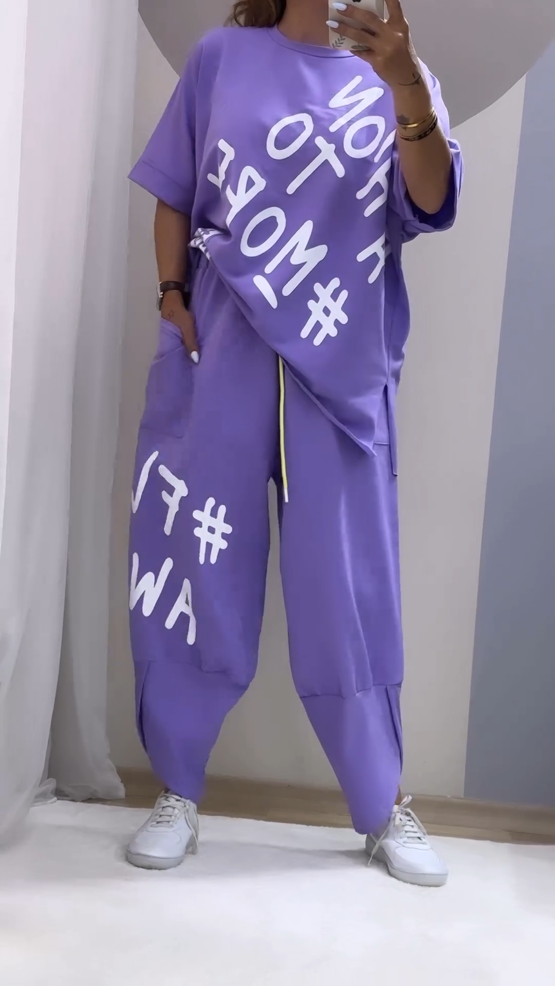 Ležerna dvodelna potiskana obleka z okroglim izrezom-SI