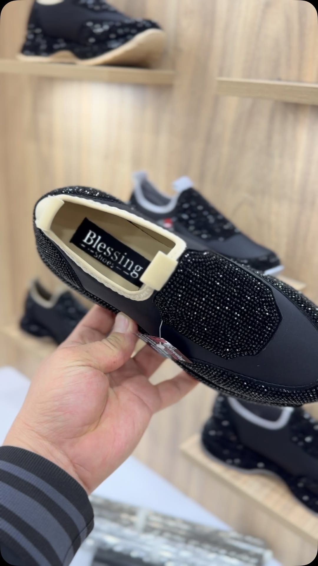 Μοντέρνα, καθημερινά αθλητικά παπούτσια με κρύσταλλα-GR