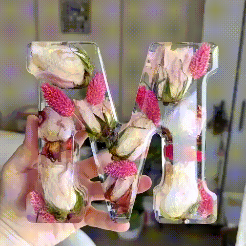 🌸Rankų darbo gėlių dervos naktinė lemputė-LT