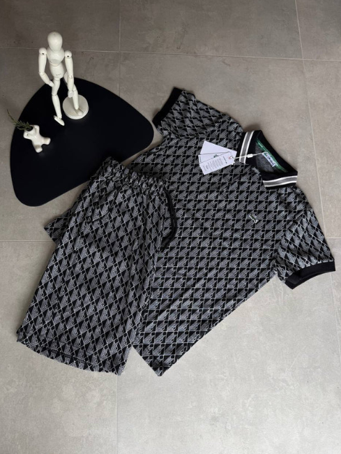 Módny a všestranný ležérny oblek s krátkym rukávom-SK