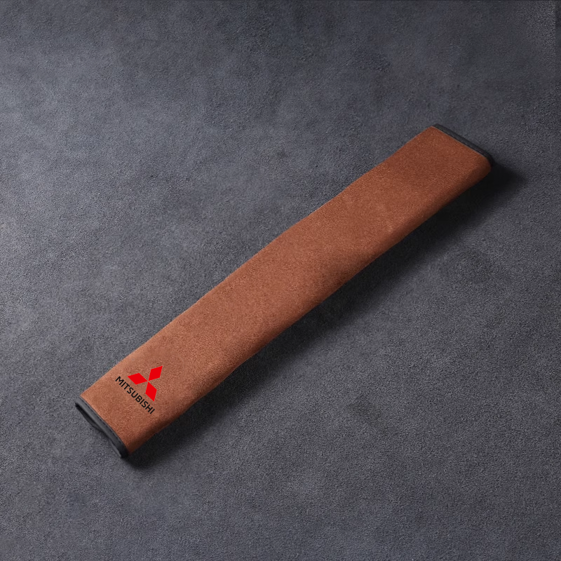 „SilkLeather“ saugos diržo užvalkalas – kaklo apsauga ir logotipo parinktis-LT