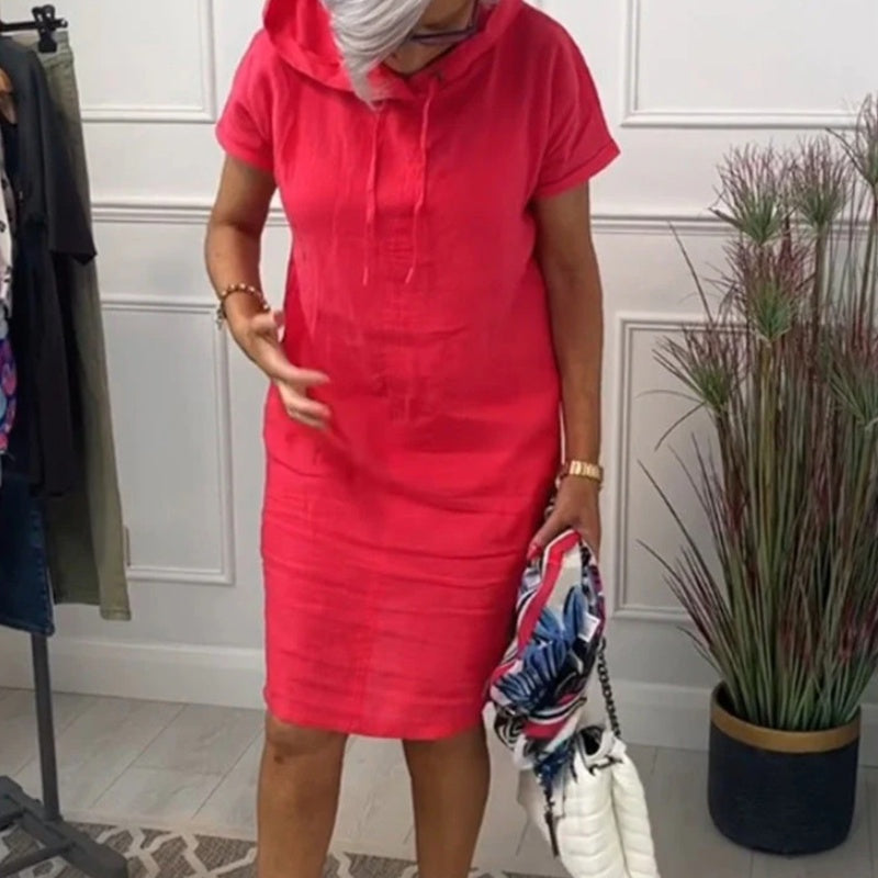 Γυναικείο φόρεμα από βαμβάκι και λινό ή kabatām un kapucēm