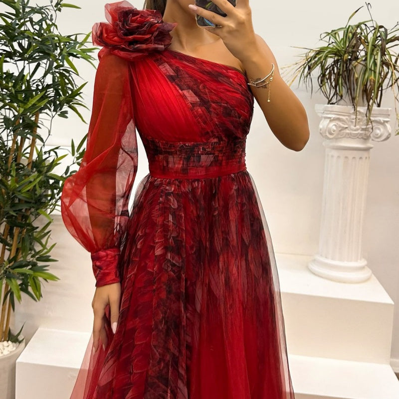 Moteriškos margintos suknelės su nuožulniais pečiais-LT