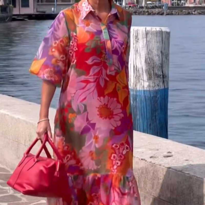 Raudona šifono suknelė su gėlių raštu-LT