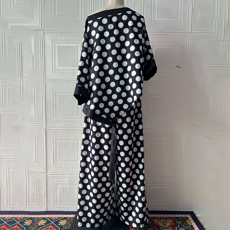 Dviejų dalių komplektas: didelis viršutinis drabužis ir plačios kelnės moterims-LT