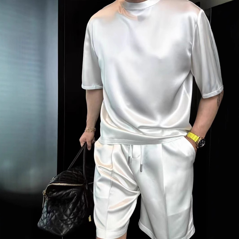 Moški dvodelni komplet iz enobarvne bluze in bermude-SI