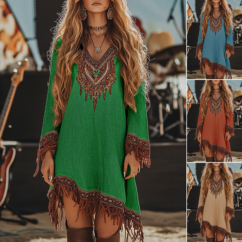 Moteriška suknelė su kutais ir retro raštu-LT