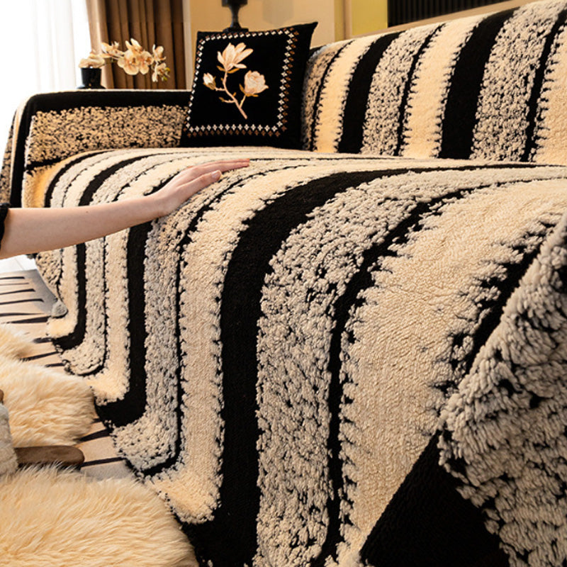 Minkštas, neslystantis pliušinis sofos užvalkalas-LT