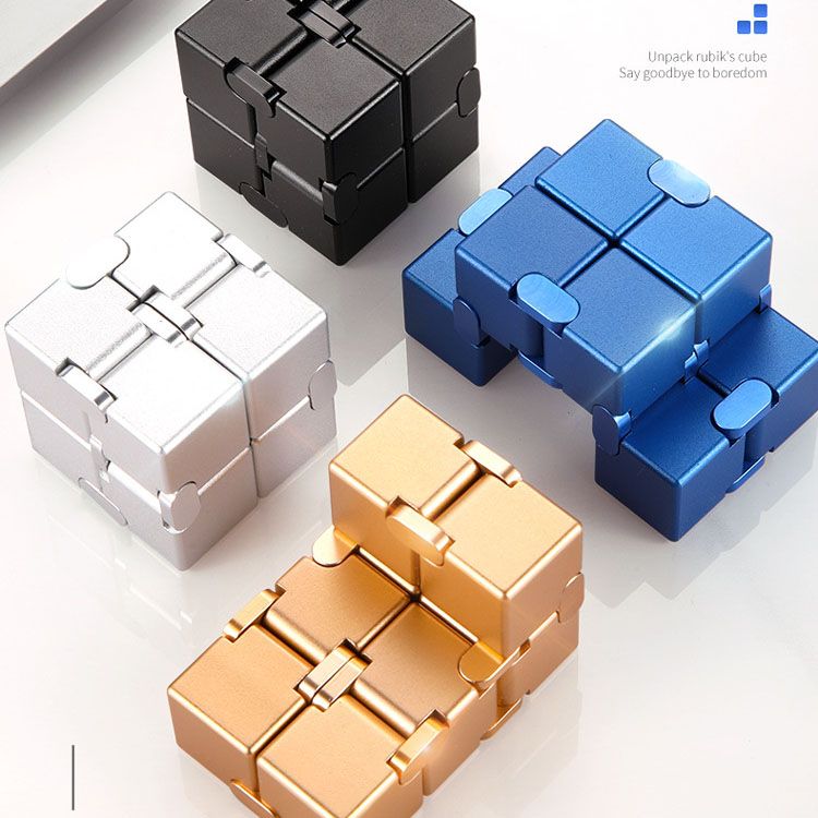 Begalinis kubas – išlaisvinkite nesibaigiančias pramogas!-LT