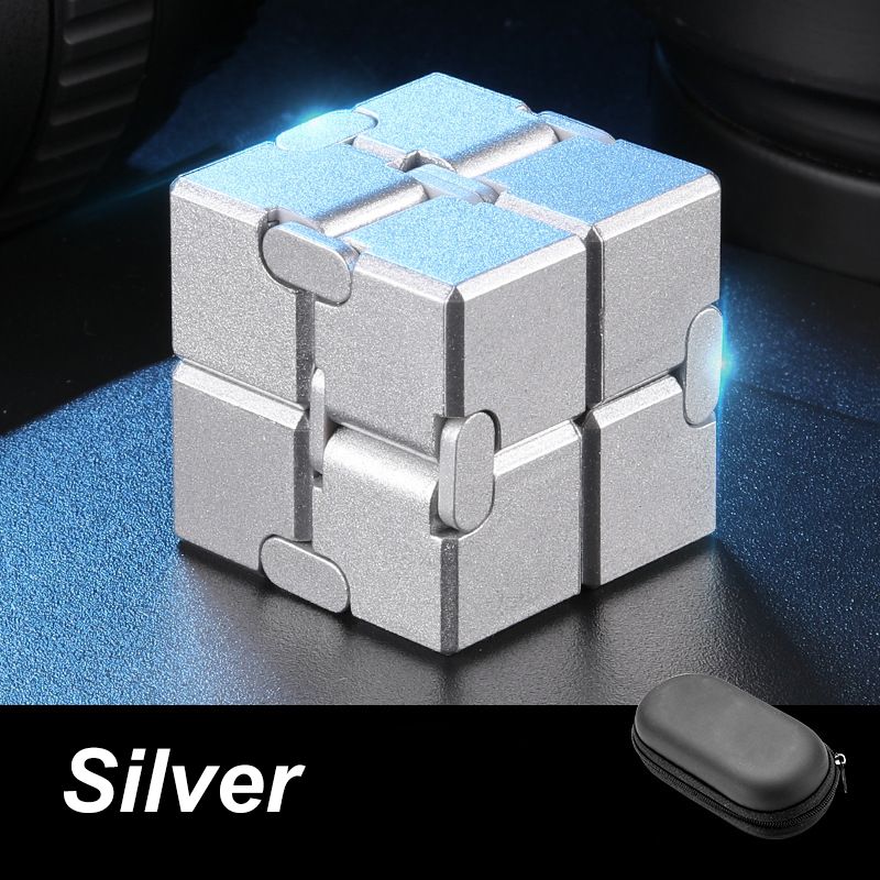 Begalinis kubas – išlaisvinkite nesibaigiančias pramogas!-LT