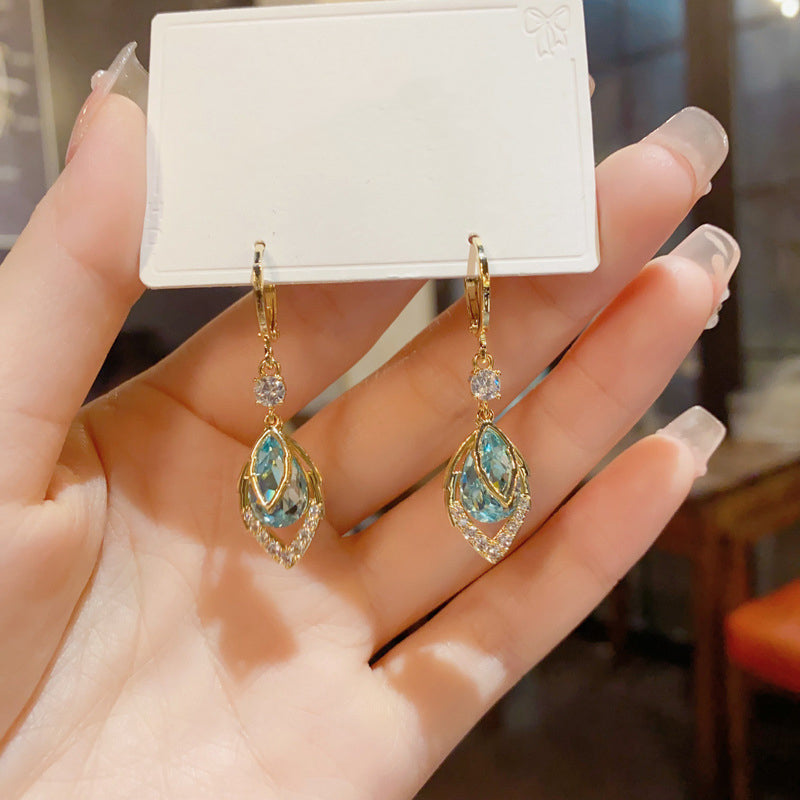 💎Niebieskie kolczyki w kształcie diamentów
